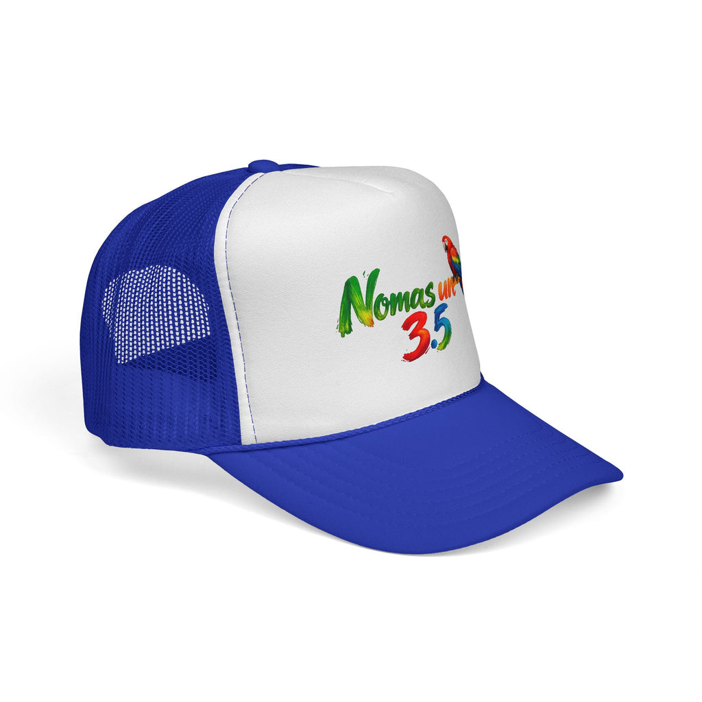 Trucker Cap — 'Nomas un 3.5' Colorful Parrot Beach Hat