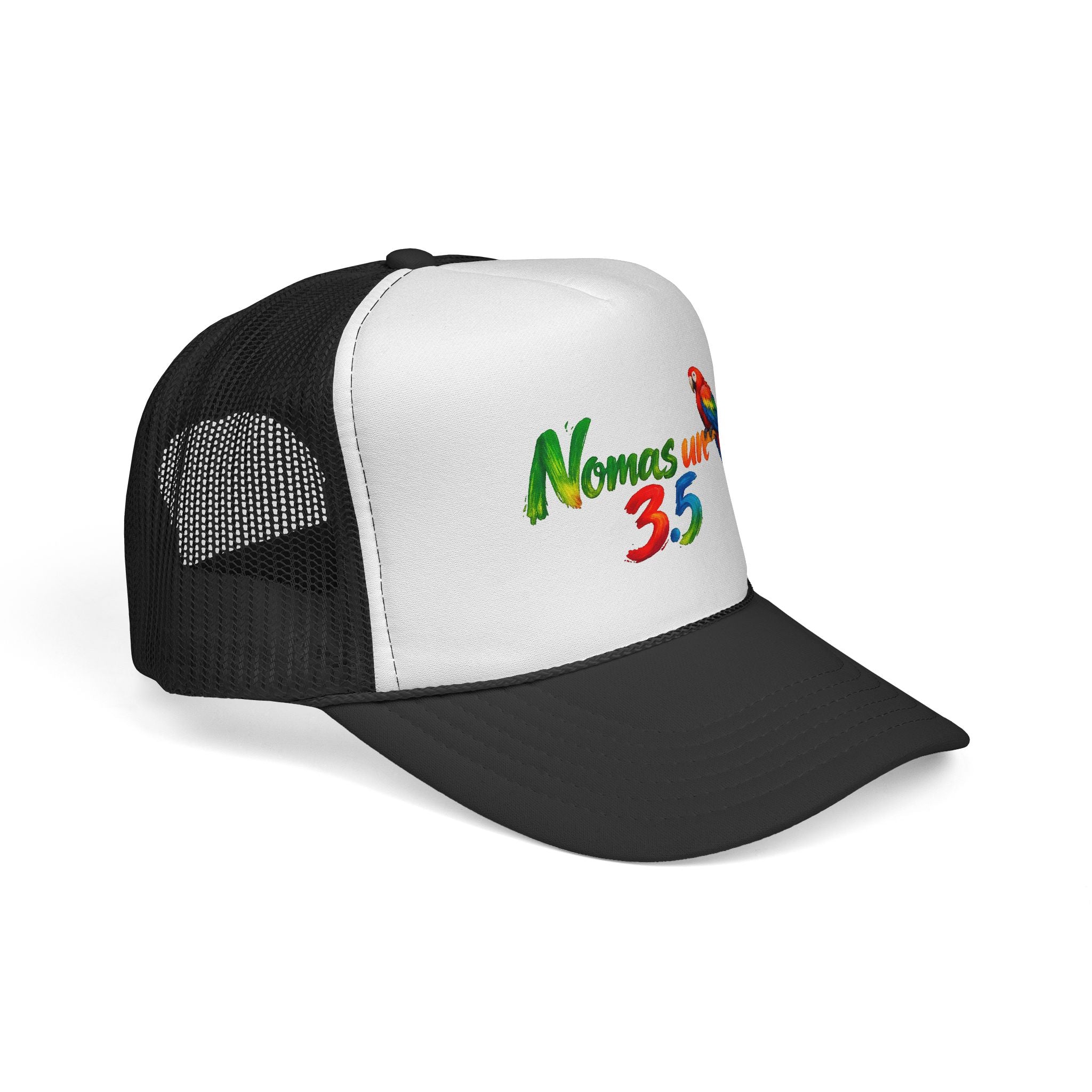 Trucker Cap — 'Nomas un 3.5' Colorful Parrot Beach Hat