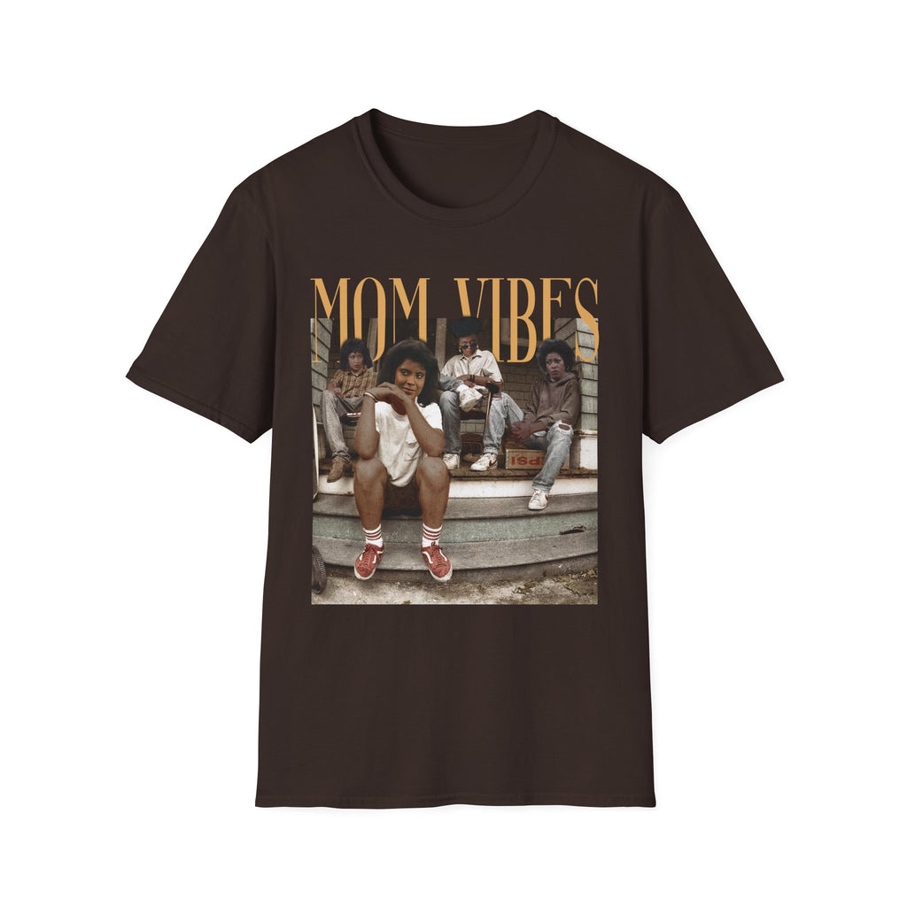 T-Shirt — "Mom Vibes" Retro Family Photo Graphic Tee