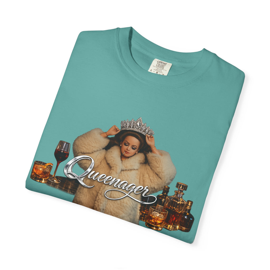 Queenmom Graphic T-Shirt — "Queenie" Crowned Fur Design
