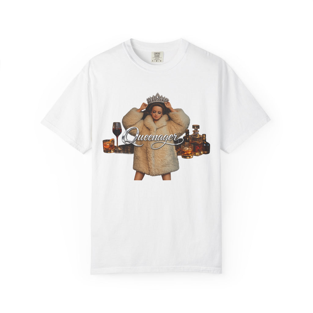 Queenmom Graphic T-Shirt — "Queenie" Crowned Fur Design